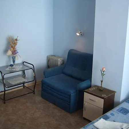 елисей Hotel Chernomorets