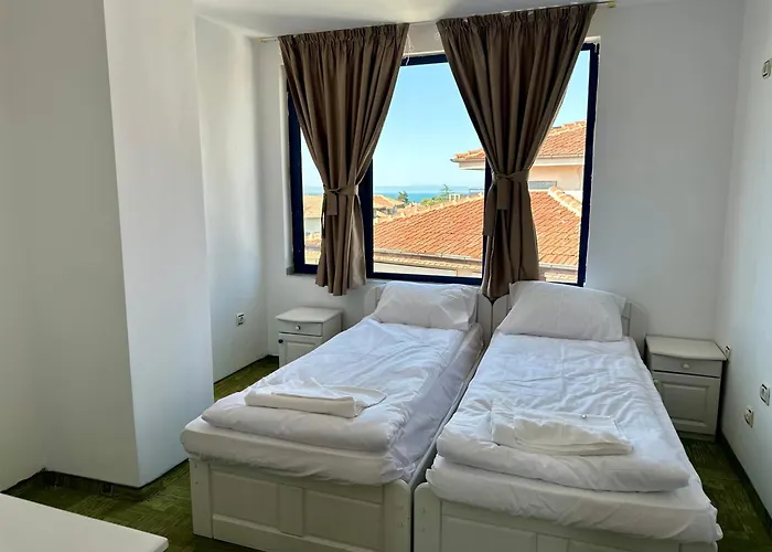 Hotel елисей 2*