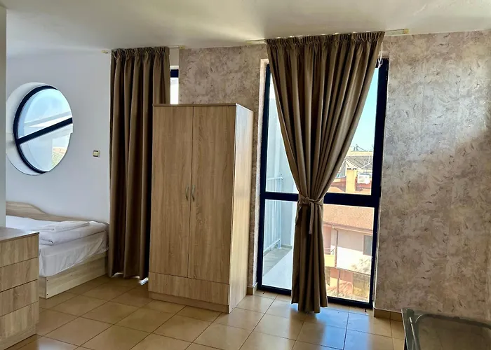 елисей Chernomorets