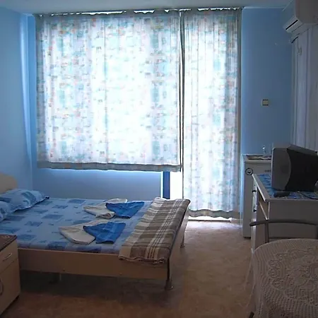 елисей Hotel 2*